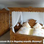 Schwizi's